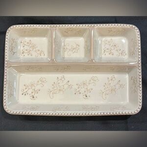12” Temptations by Tara Floral lace Grey (tv dinner tray)